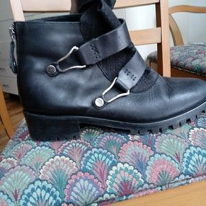 Fabianelli black ankle boots size 38